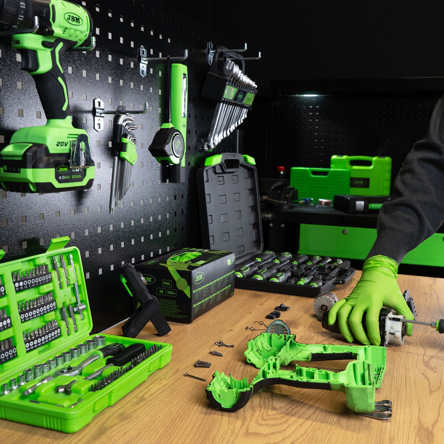 BANCADA DE TRABALHO DOBRÁVEL COM PAINEL TRASEIRO | JBM 54328